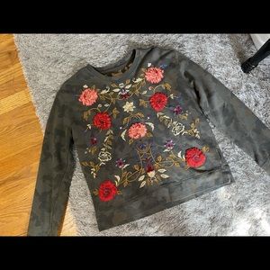 DRIFTWOOD crew neck!